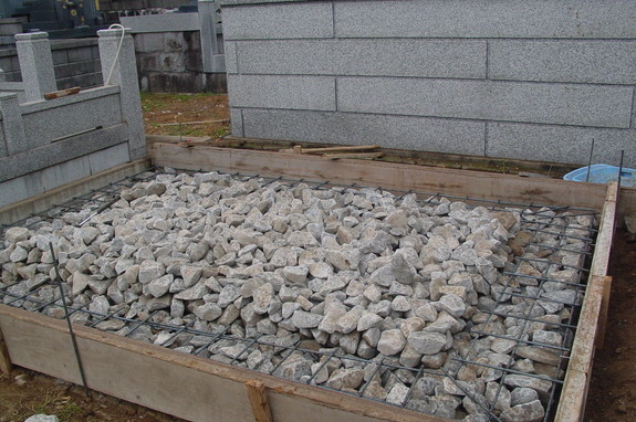 基礎工事